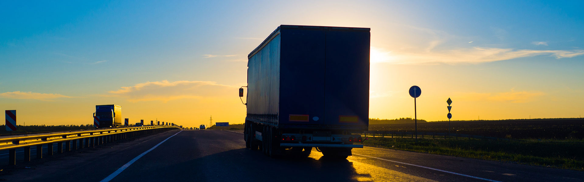 CRANE TO TRAIN, WE DO EVERYTHING